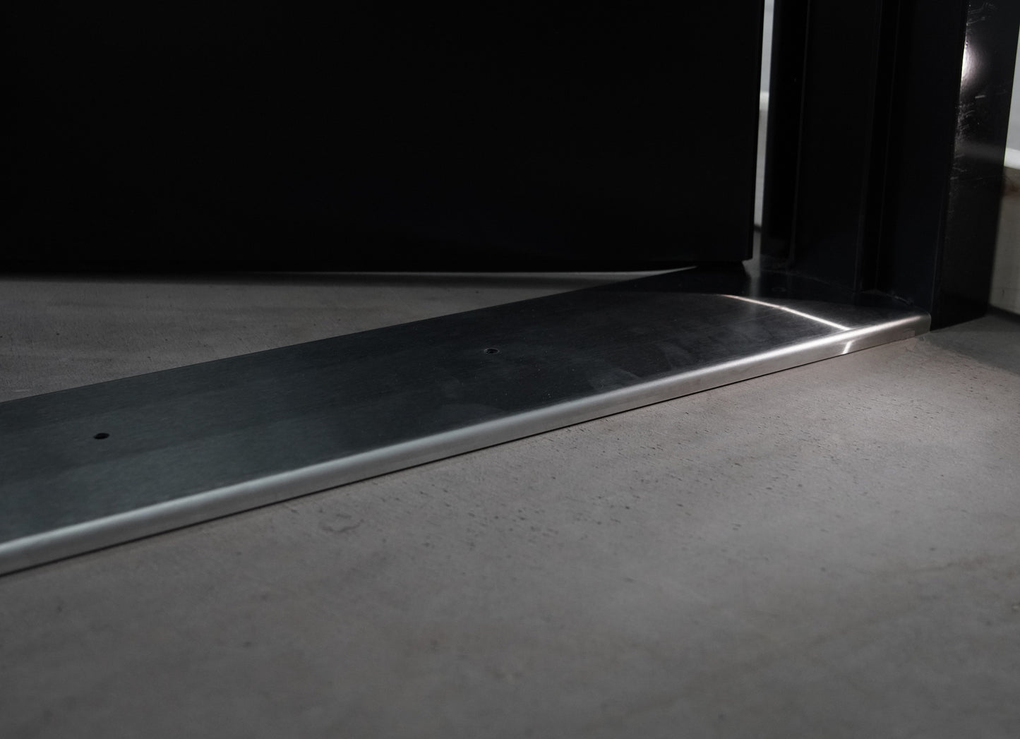 100 Series Door